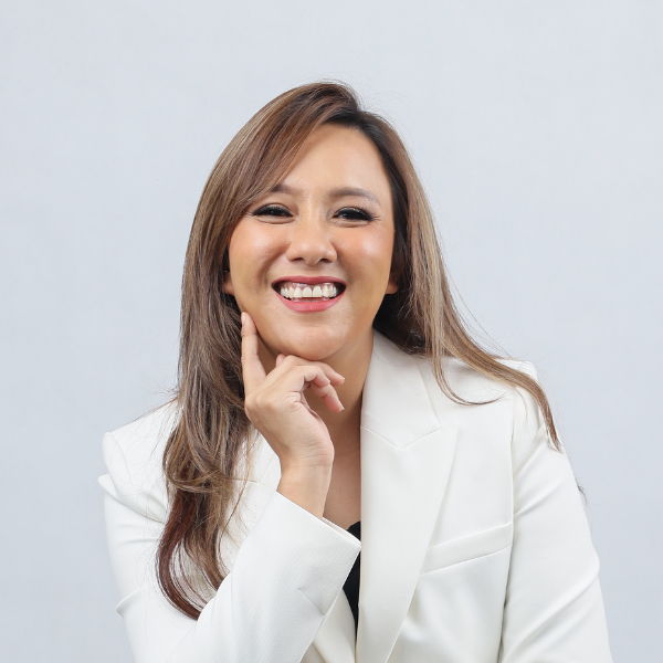 Profile photo of agent Fahra Rizwari