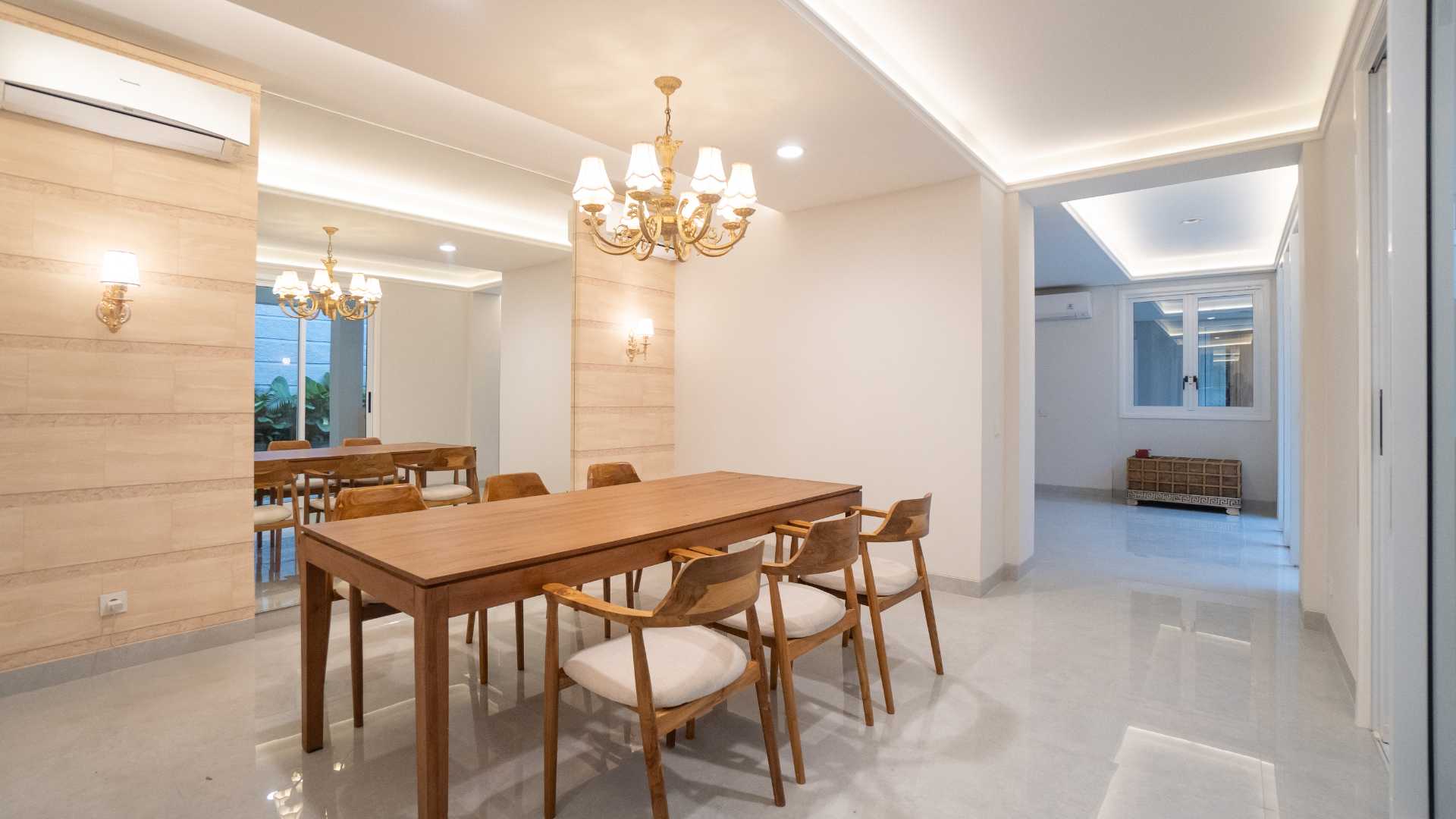 Modern Residence photo 5