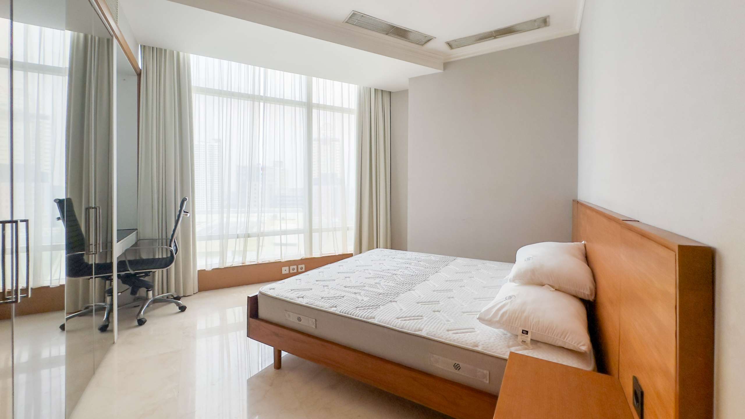 KEMP001-A1-KEMPINSKI 19-A1-ABBAS-8