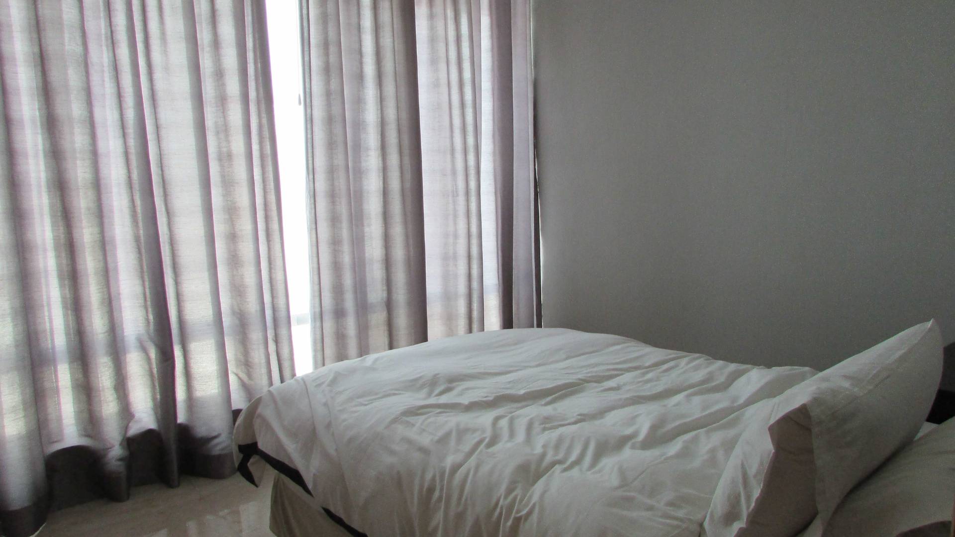 KEMPINSKI PRIVATE RESIDENCE-2BR-BEDROOM