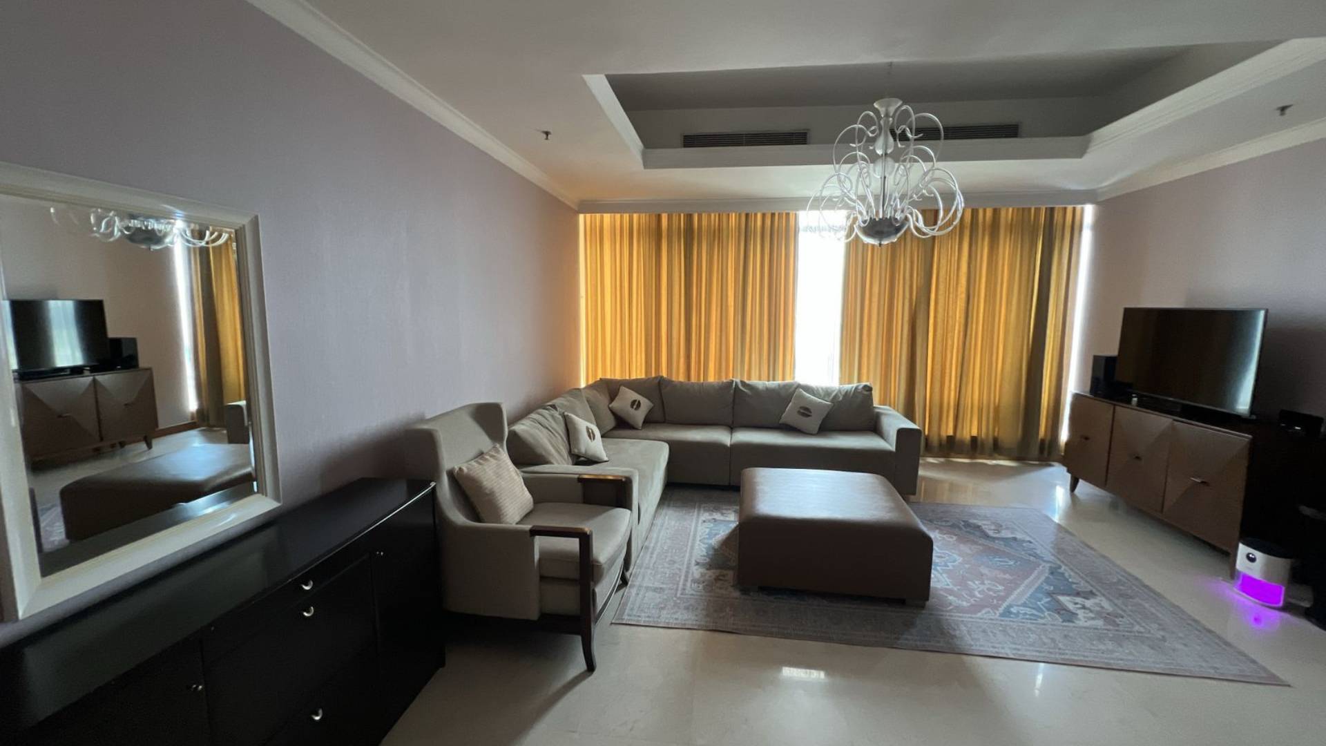 KEMPINSKI PRIVATE RESIDENCE-2BR-LIVING ROOM 2