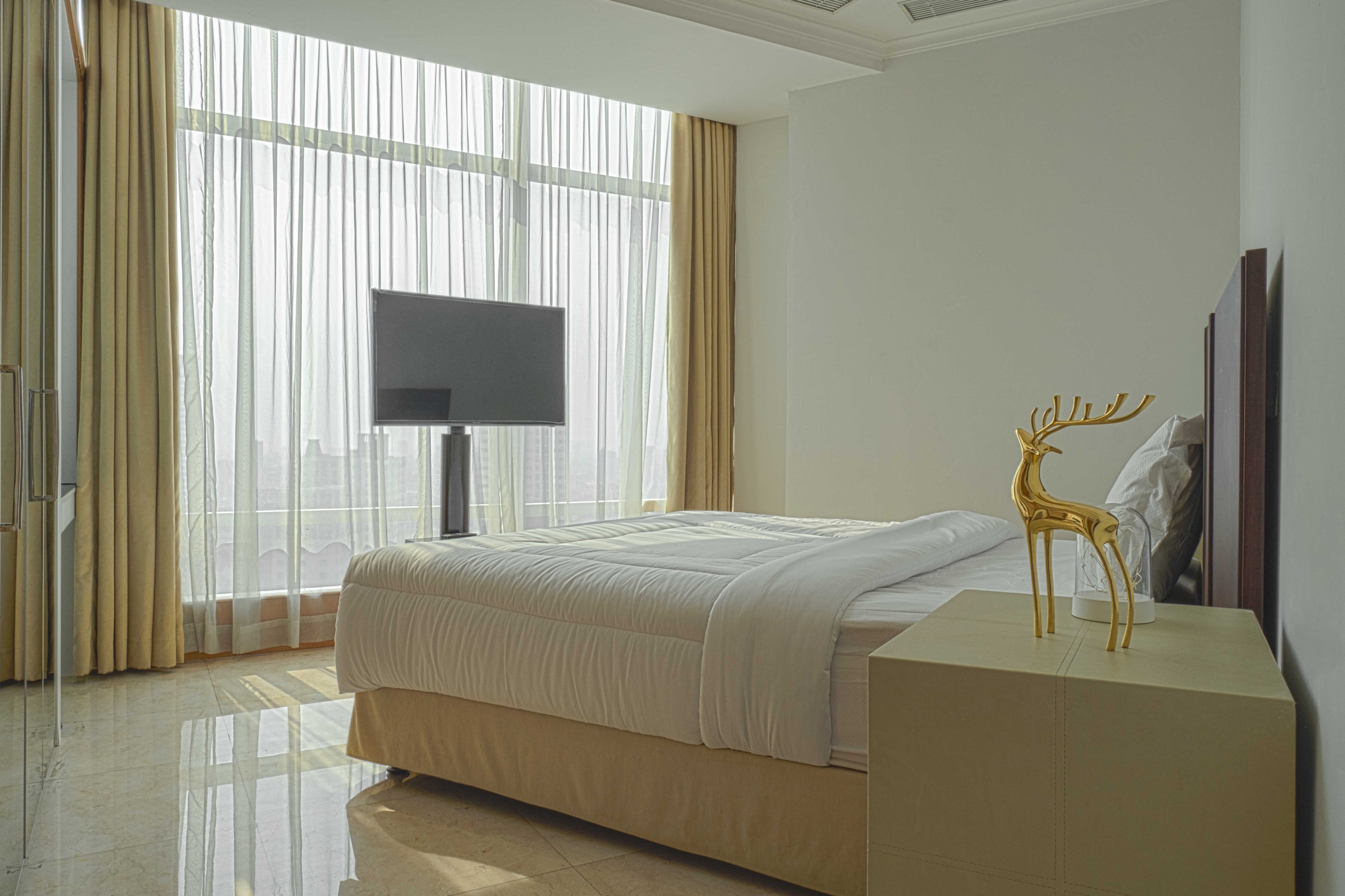 Kempinski Private Residence-2BR-Bedroom view