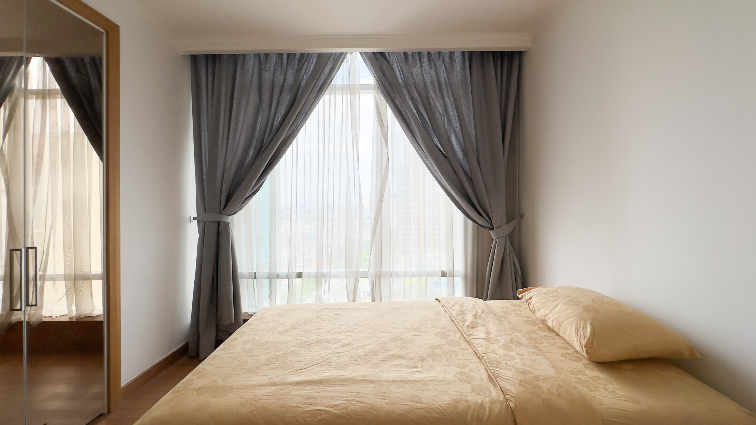 Kempinski Private Residence-2BR-Bedroom view