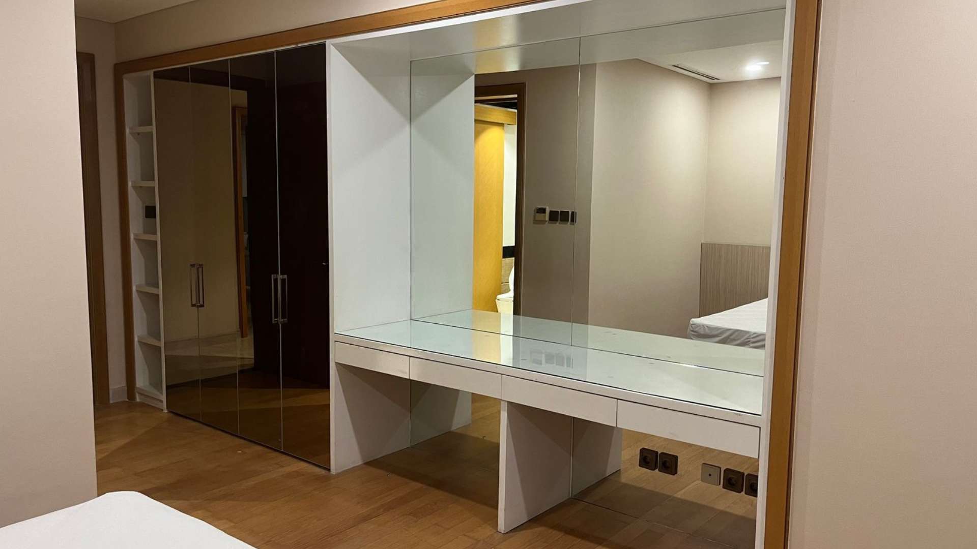 Kempinski Private Residence-3BR-Bedroom 2