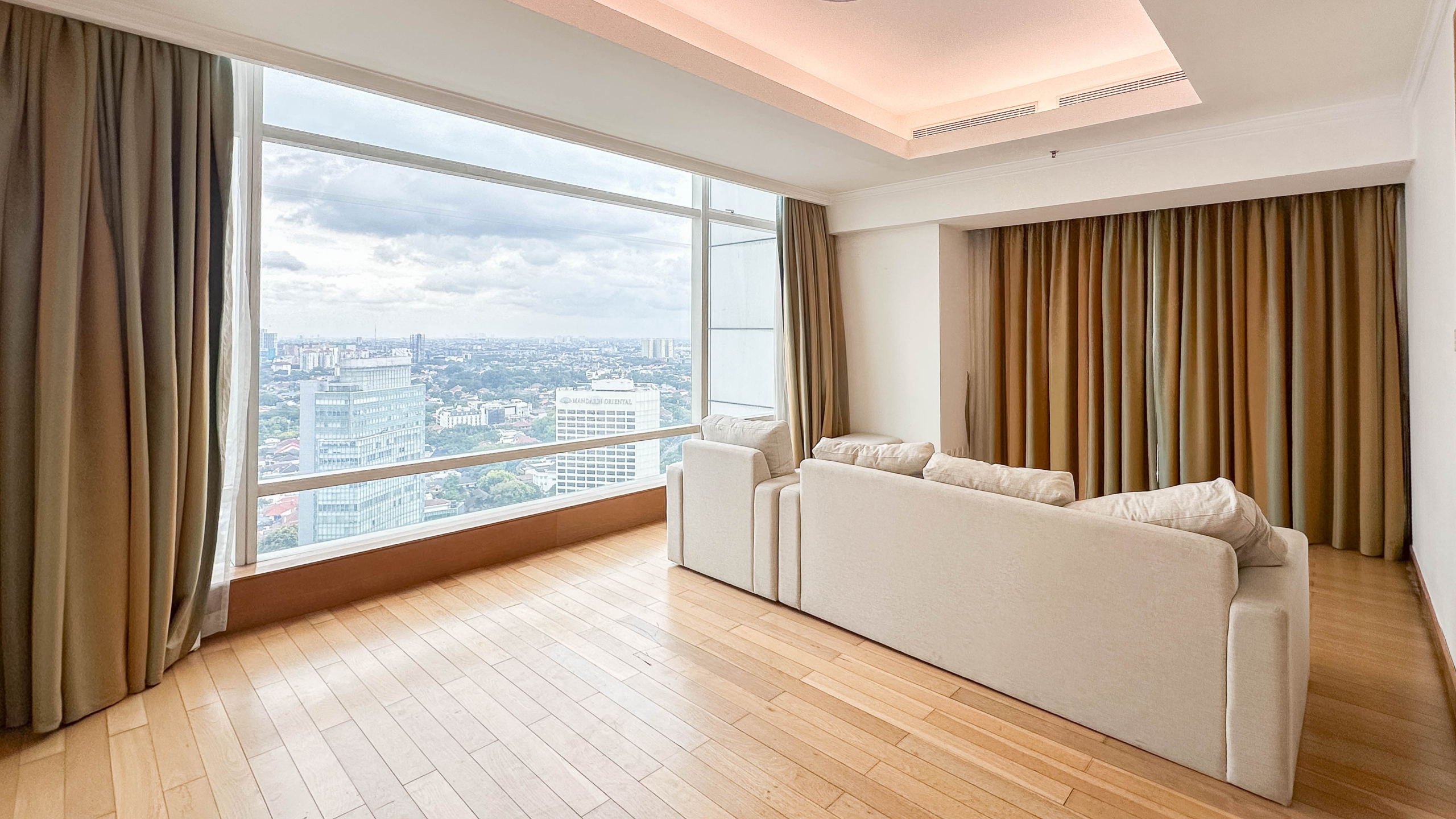 Kempinski Private Residence-3BR-Bedroom