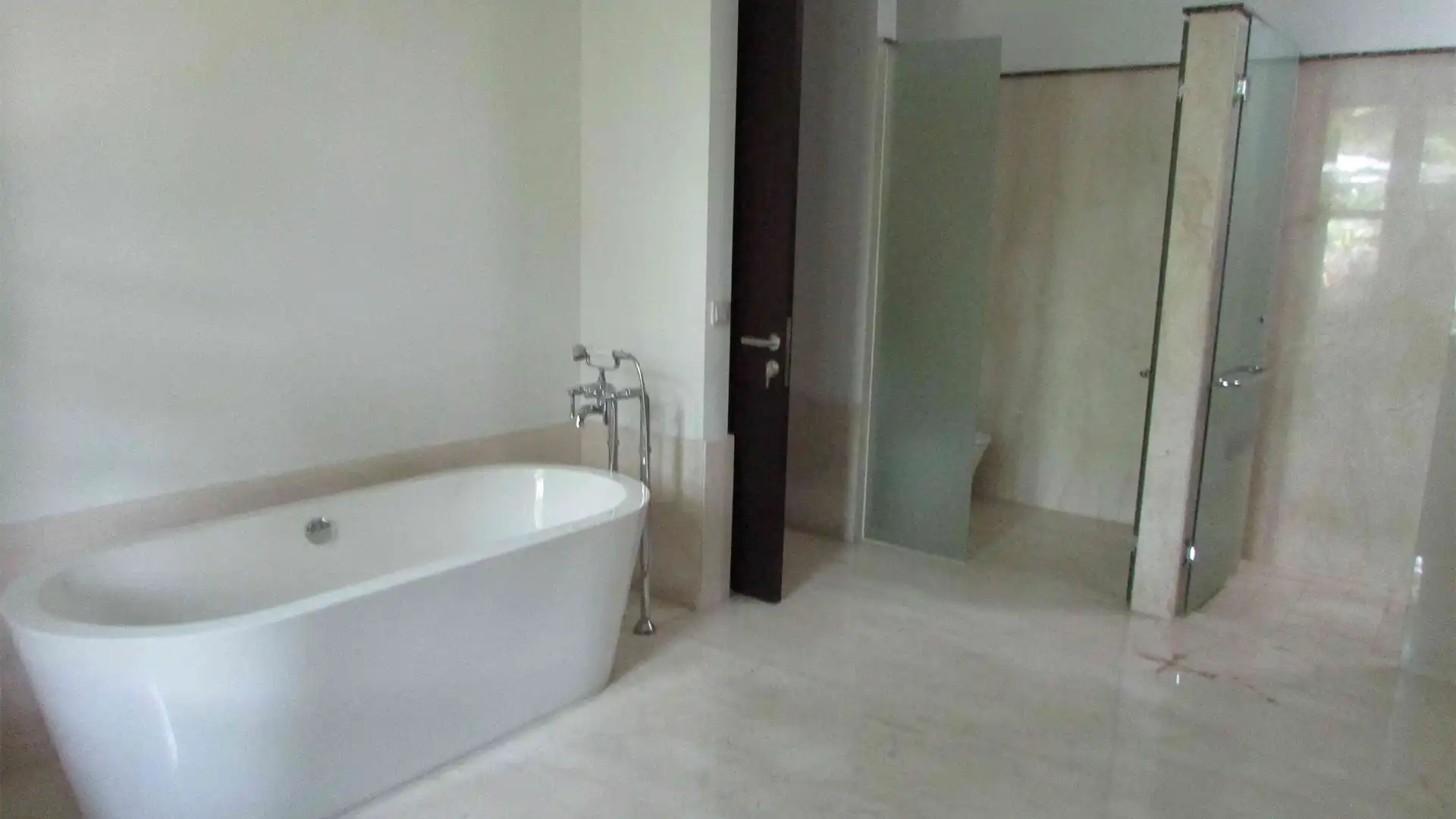 Atmaya Residence-4BR-Bathup Atmaya Residence-4BR-Bathup