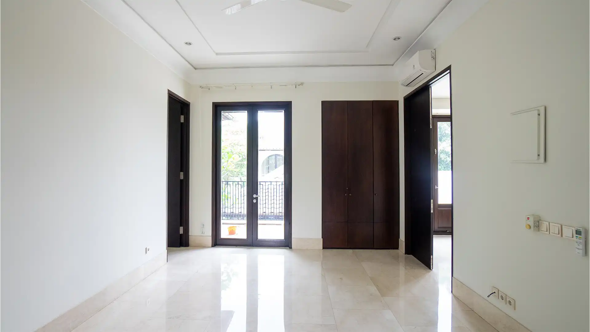 Atmaya Residence-5BR-Bedroom 1 Atmaya Residence-5BR-Bedroom 1