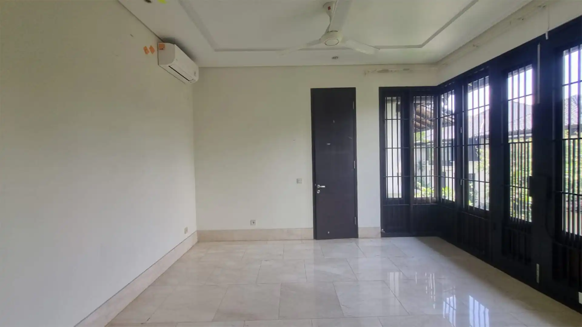 Atmaya Residence-5BR-Bedroom 3