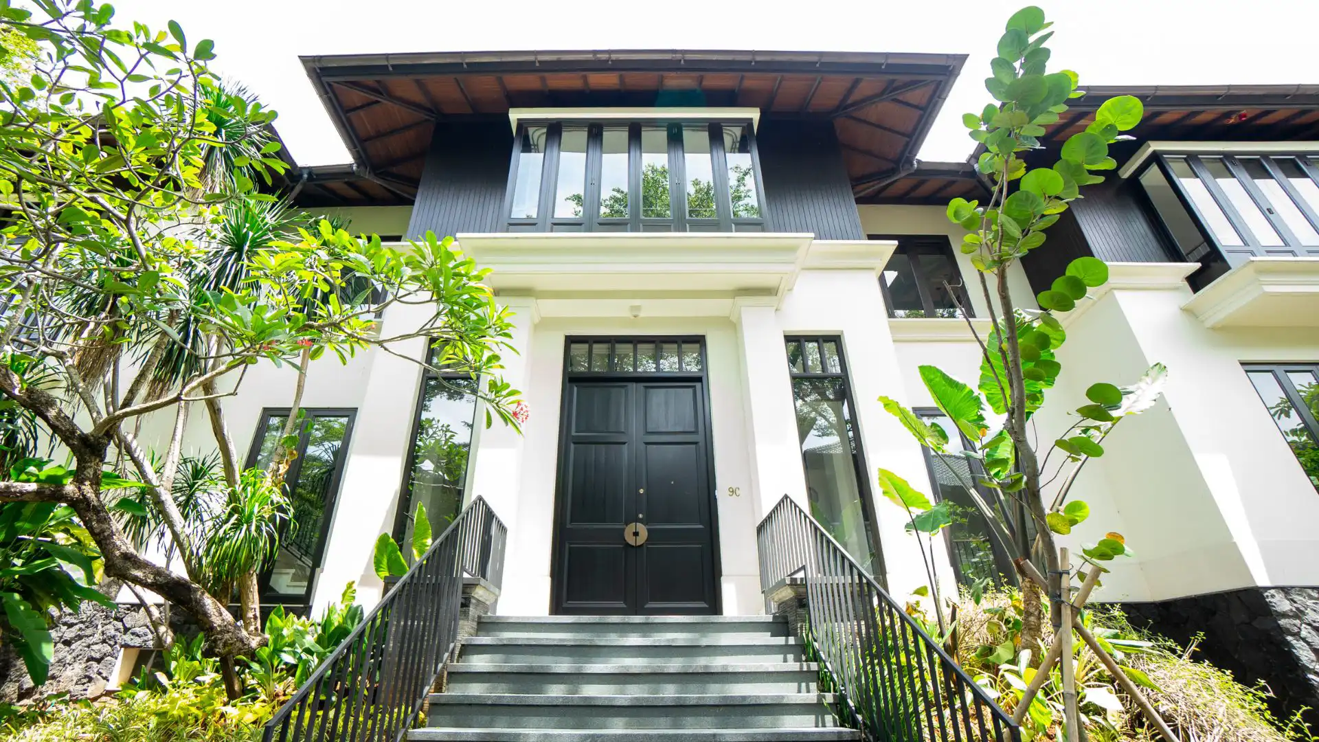 Atmaya Residence Pejaten-5BR-Exterior