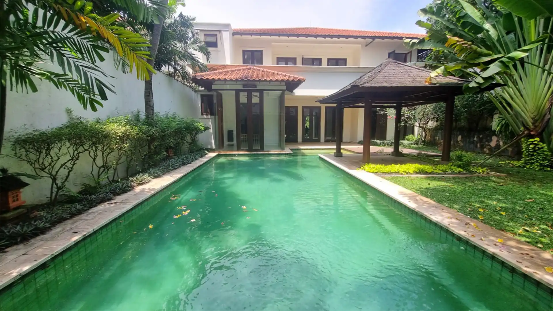 Atmaya residence Antasari-5BR-Swimming Pool 2