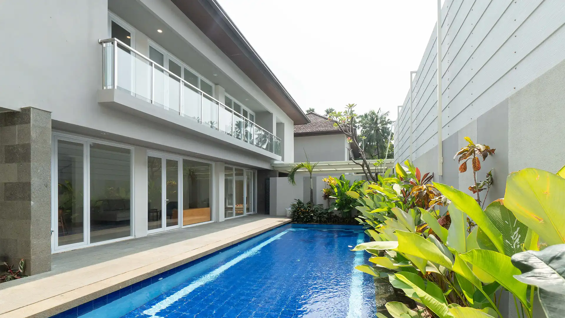 Executive Paradise-3BR-Swimming Pool Executive Paradise-3BR-Swimming Pool