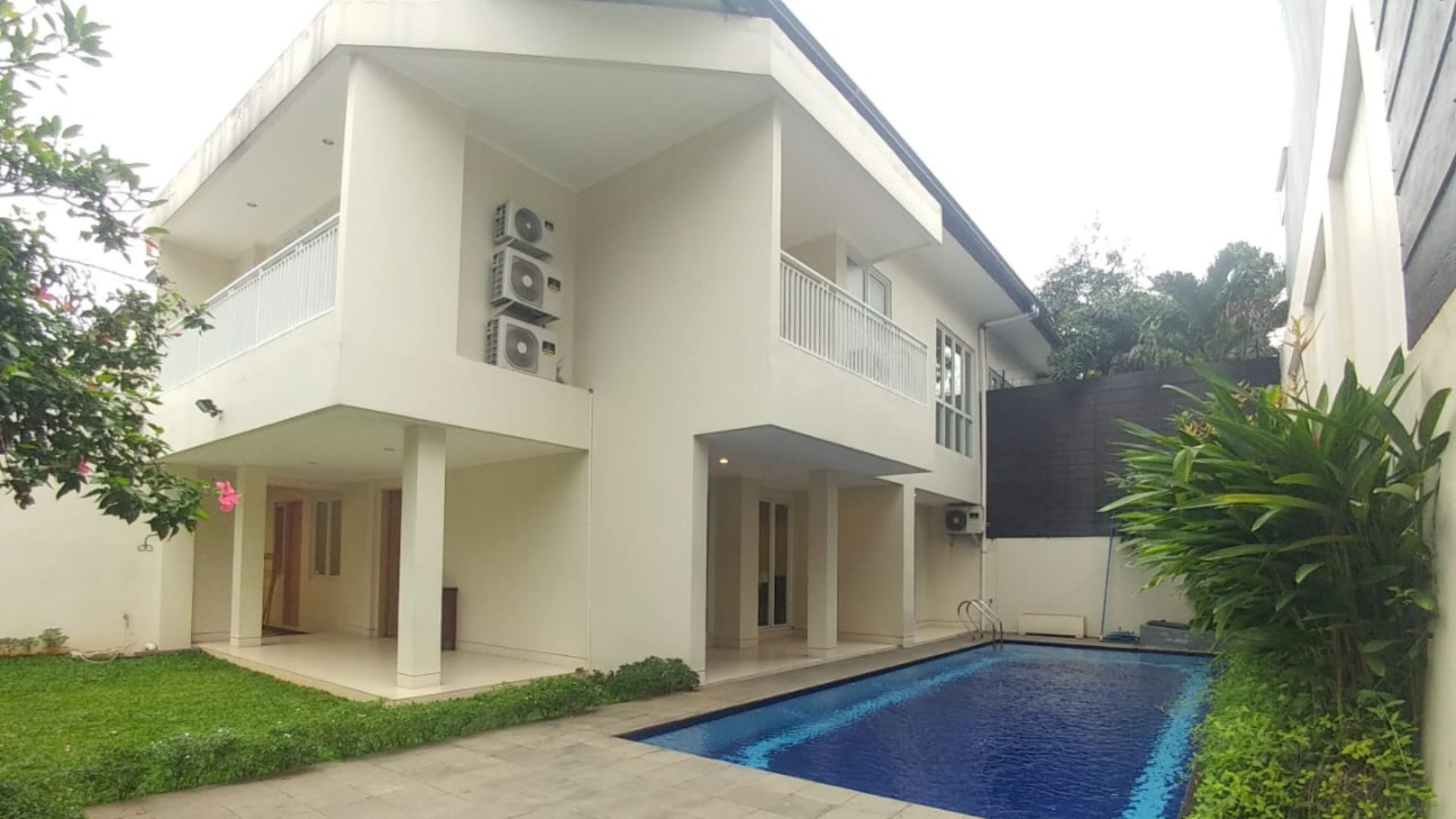 Executive Paradise-3BR- Swimming Pool