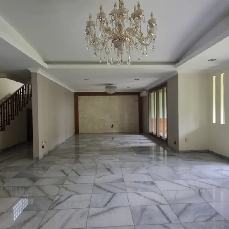 Executive Paradise-4BR-.Living Room 1