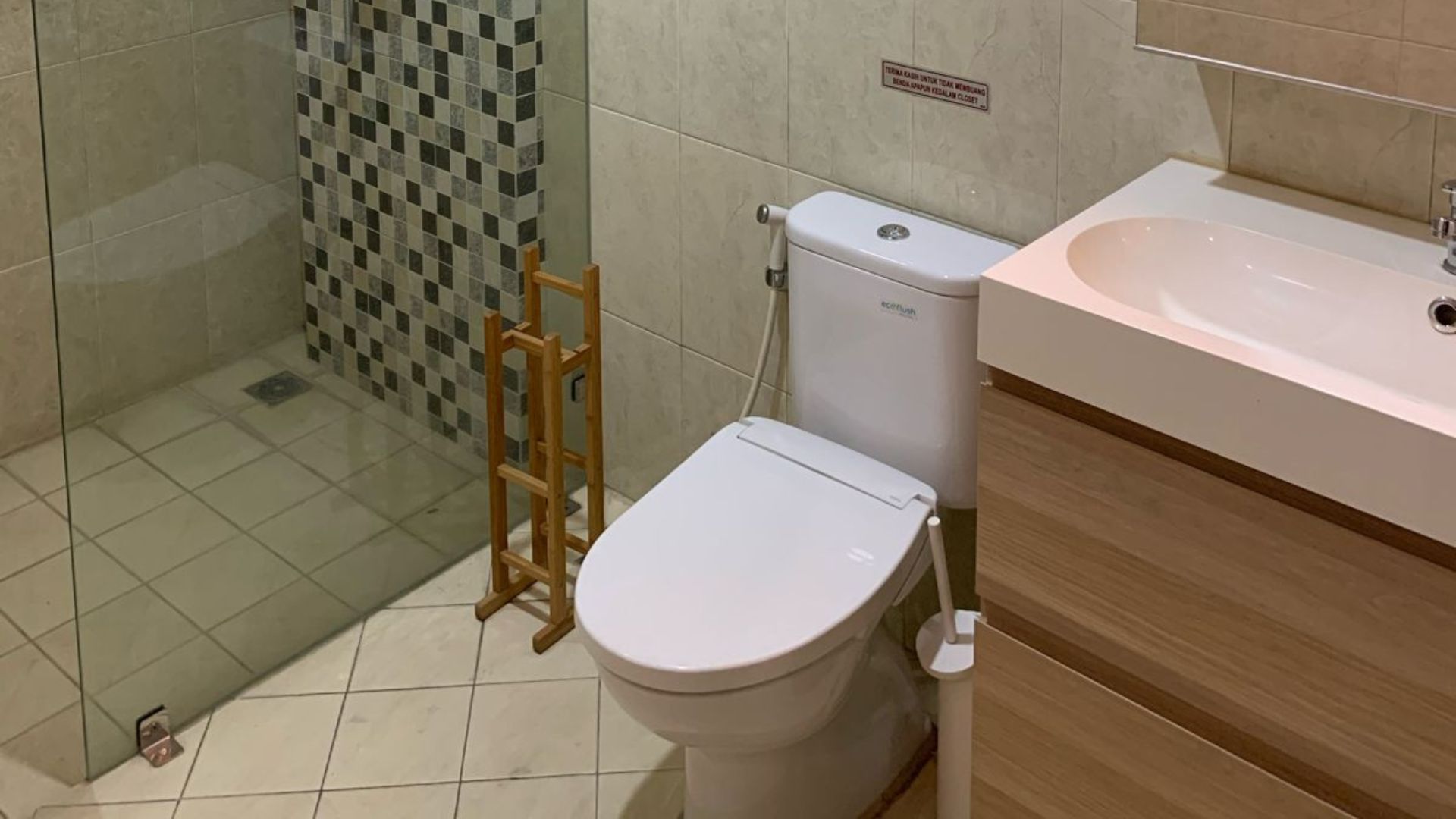 Executive Paradise-4BR- Bathroom