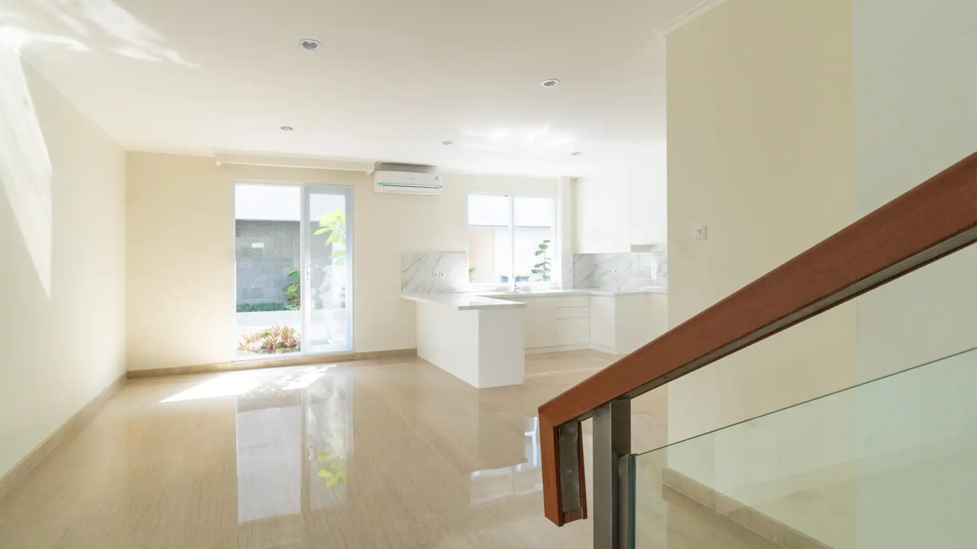 Executive Paradise-4BR-Kitchen Executive Paradise-4BR-Kitchen