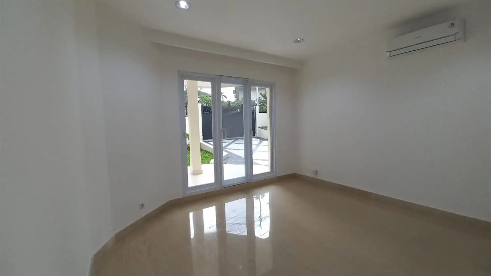 Executive Paradise-5BR-2nd Floor 1 Executive Paradise-5BR-2nd Floor 1