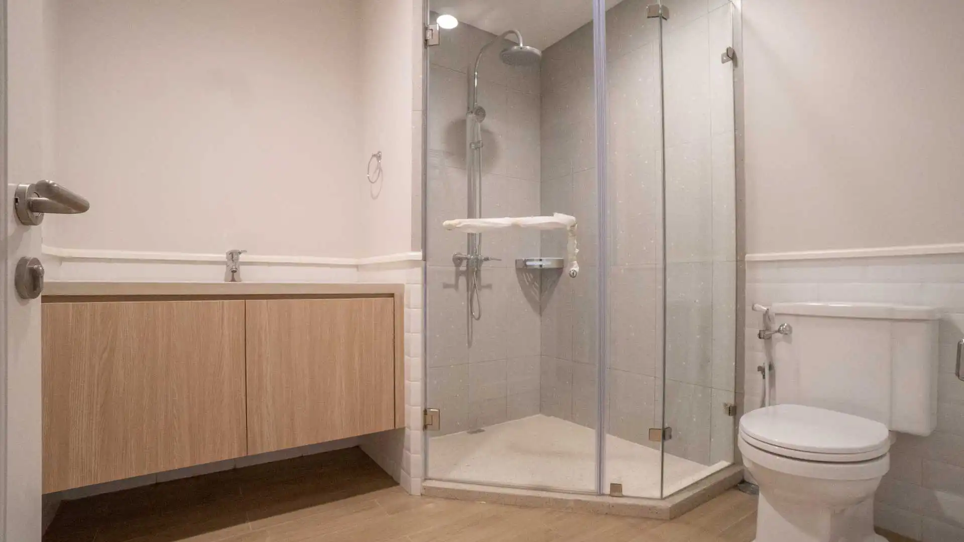 Executive Paradise-5BR- Bathroom Executive Paradise-5BR- Bathroom