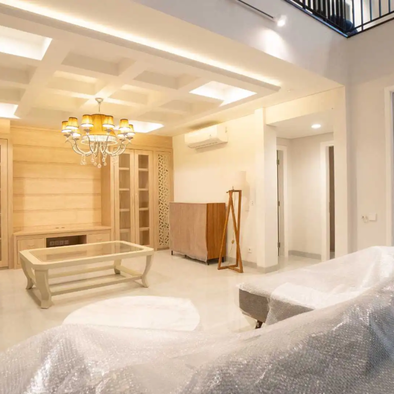 Executive Paradise-5BR-Living Room 2