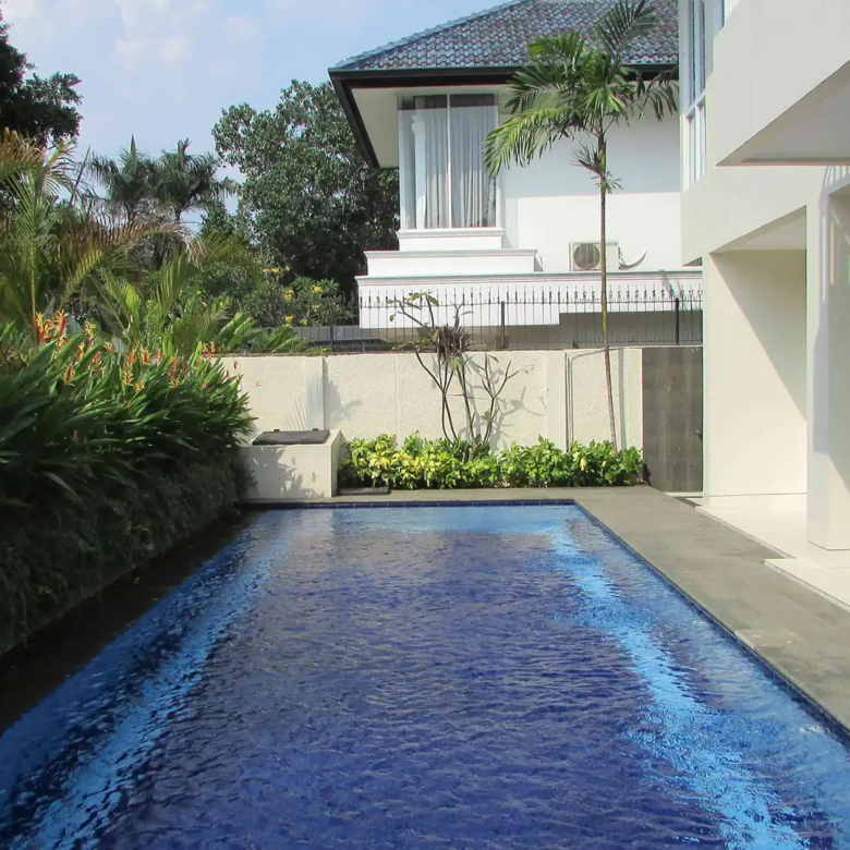 Executive Paradise-5BR-Swimming Pool