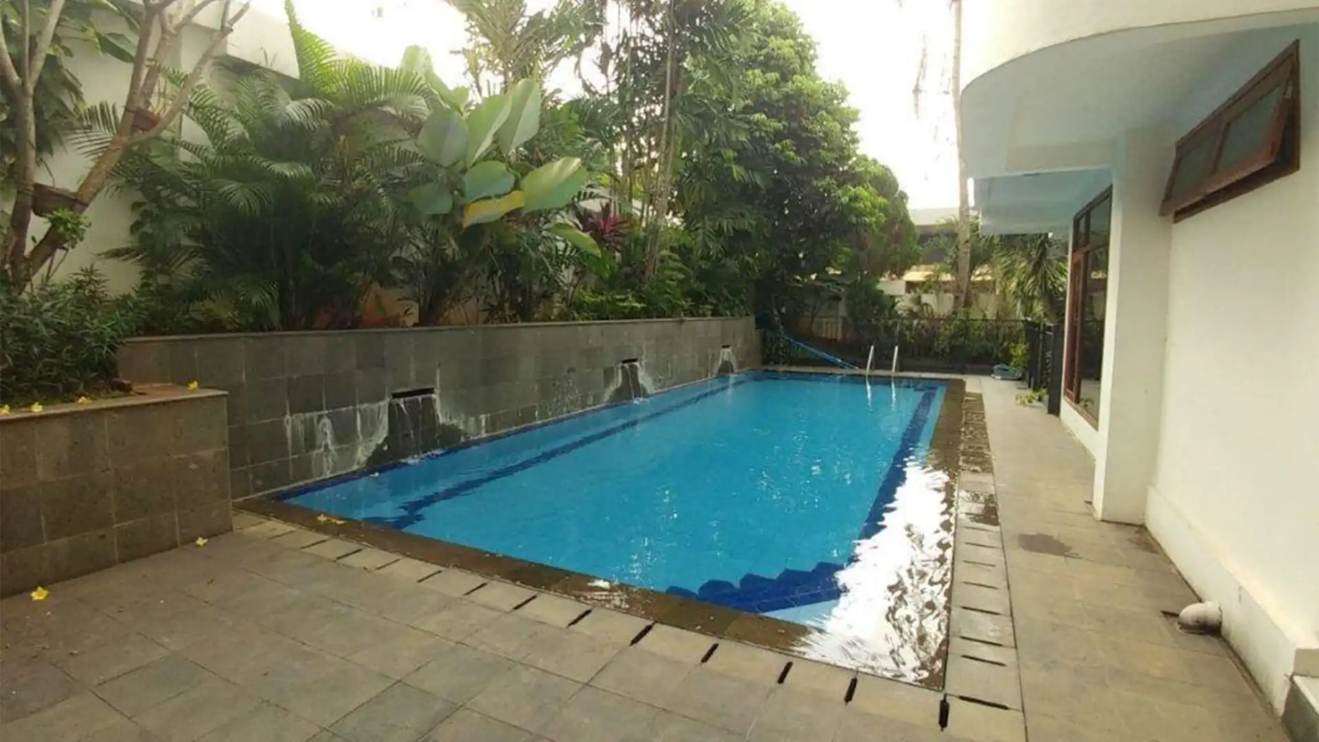 Executive Paradise-5BR-Swimming Pool