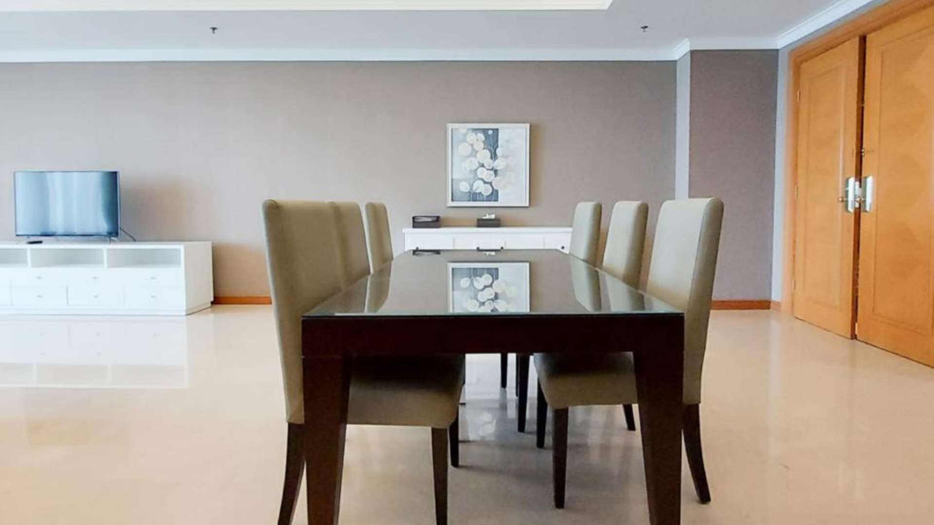 Kempinski Private Residence-3BR-Dining Room