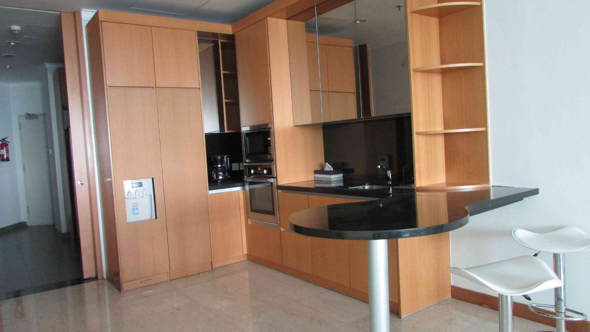 Kempinski Private Residence-3BR-Dry Kitchen