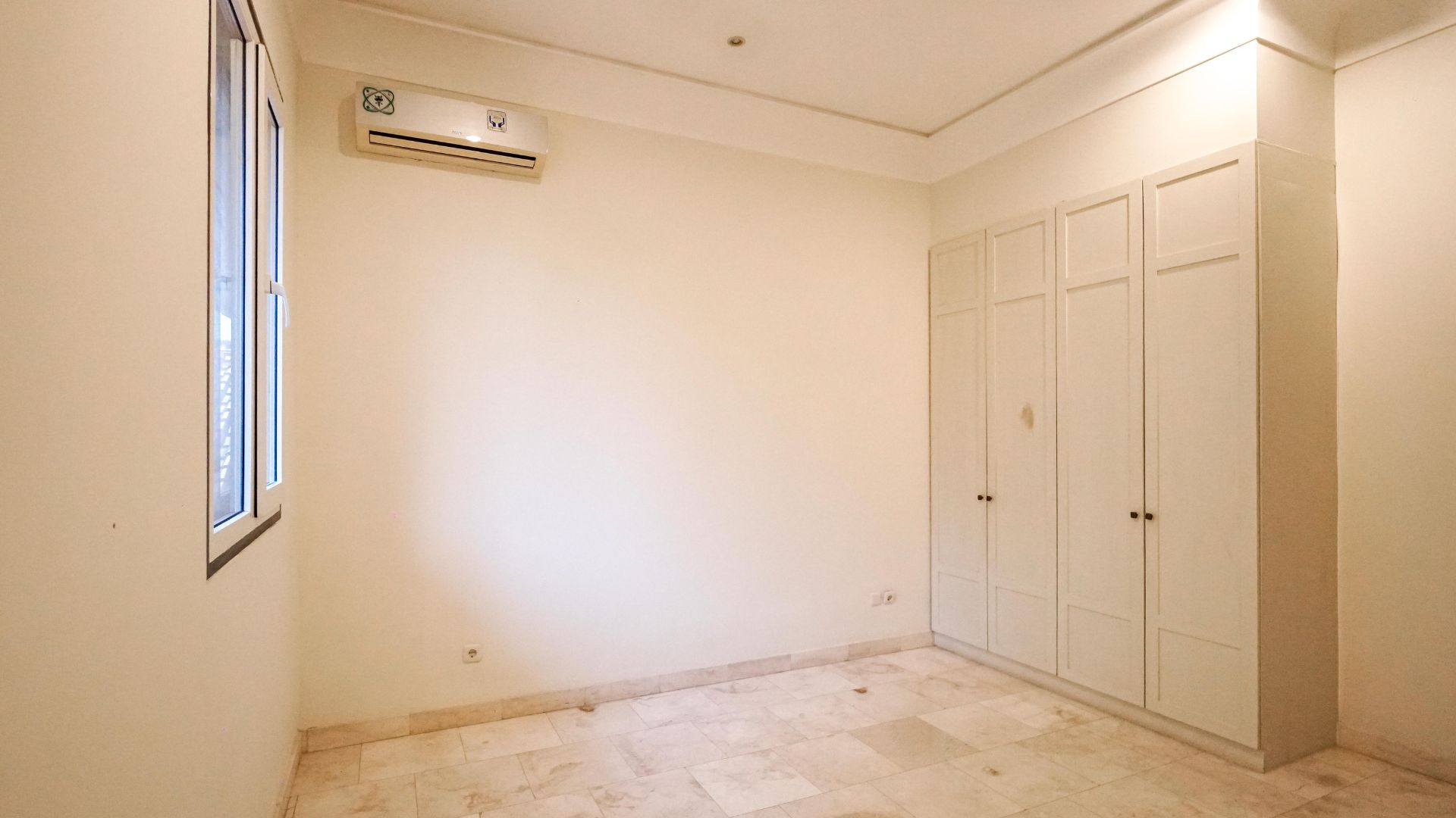 PALM MANSION BUNGUR – 4BR – Bedroom 4 PALM MANSION BUNGUR - 4BR - Bedroom 4