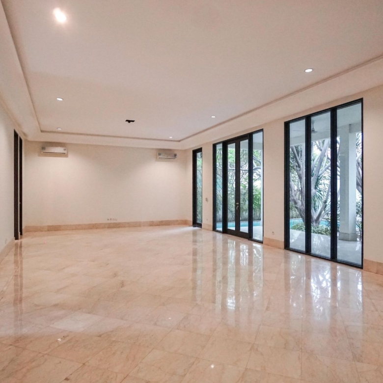 PALM MANSION BUNGUR - 4BR - Living Area