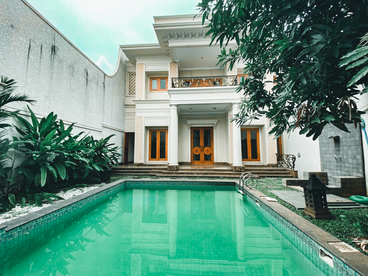 PEJATEN BARAT NO5 – 5BR – BACKYARD SWIMMINGPOOL