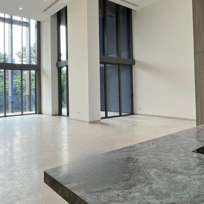 Savyavasa-4BR-High Ceiling Middle Room