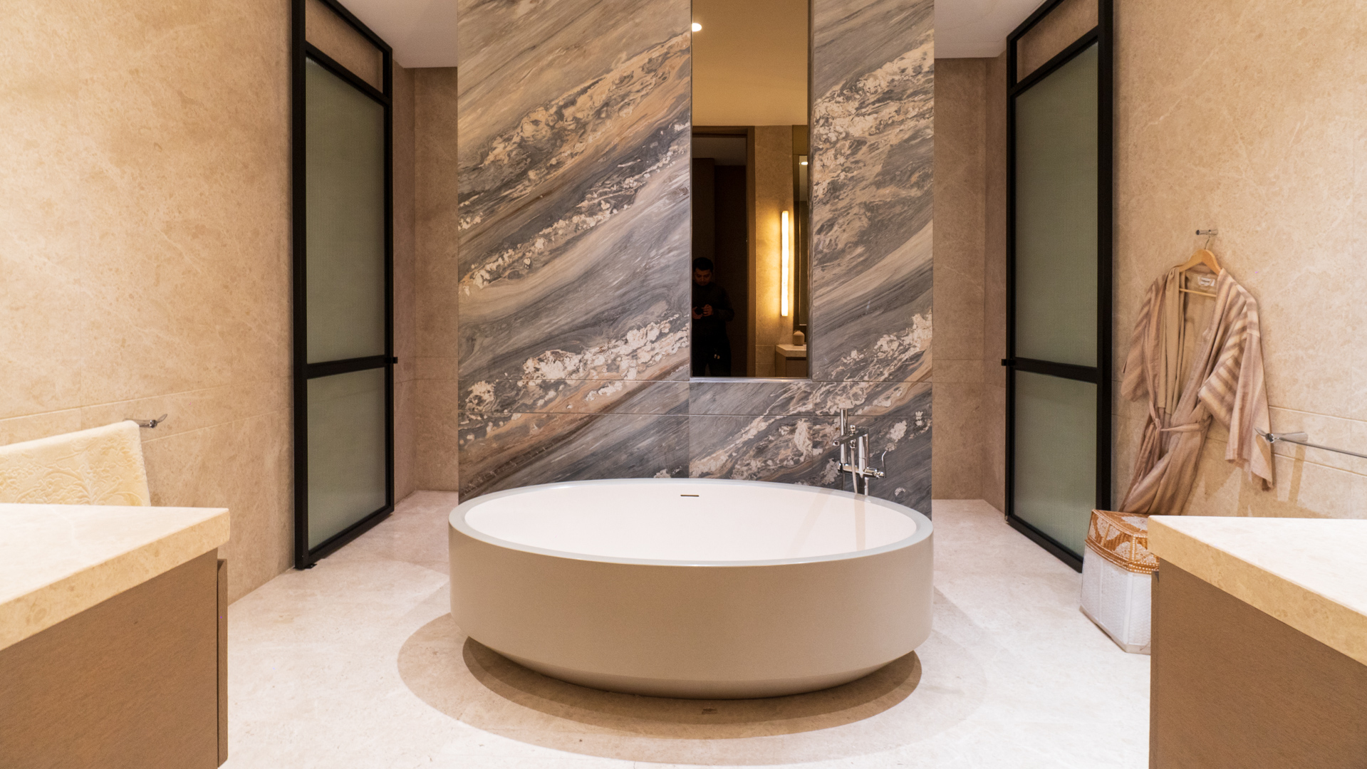 Savyavasa – 4BR – Master Bathroom