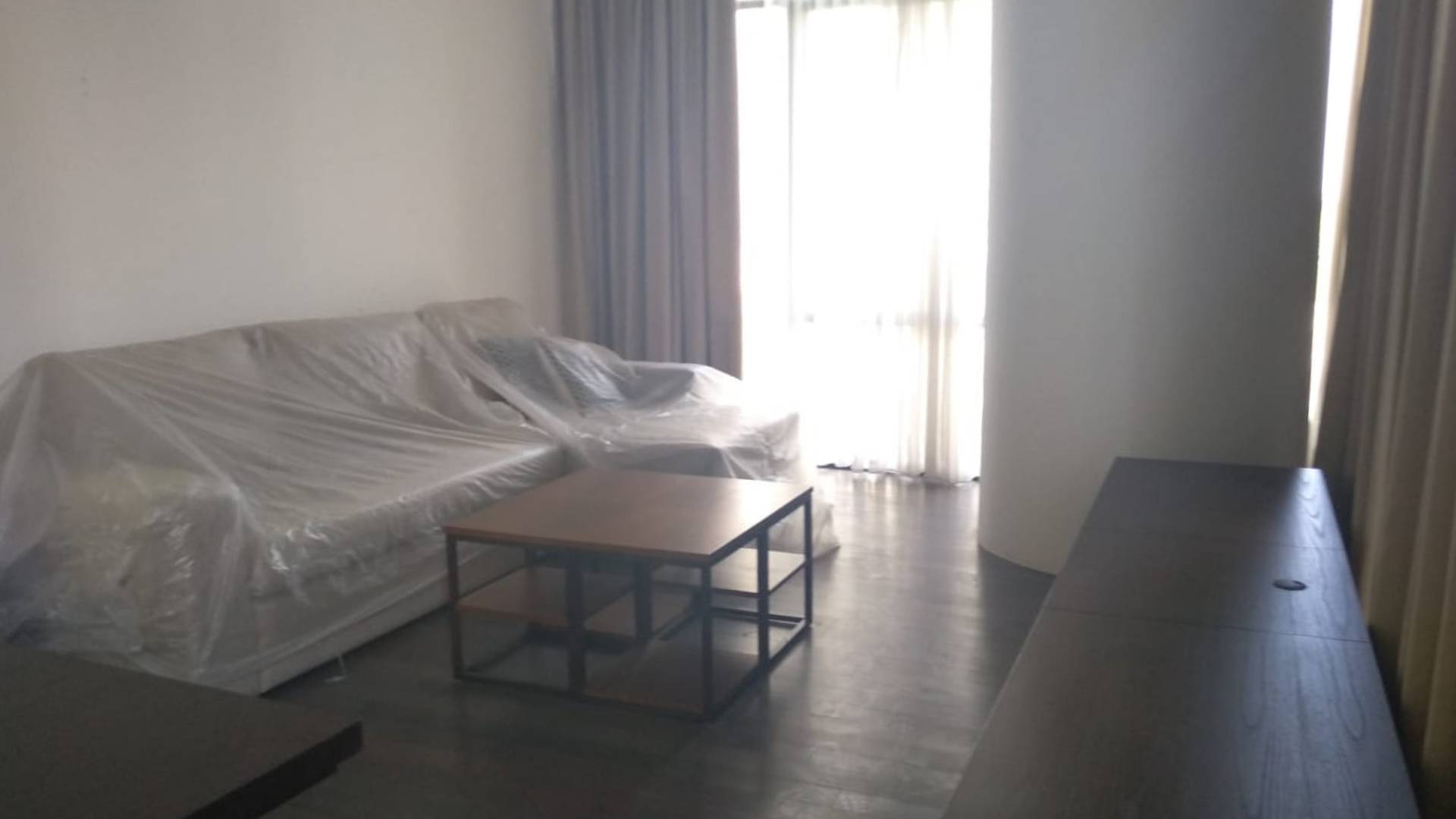 VERDE 0NE-3BR-LIVING ROOM