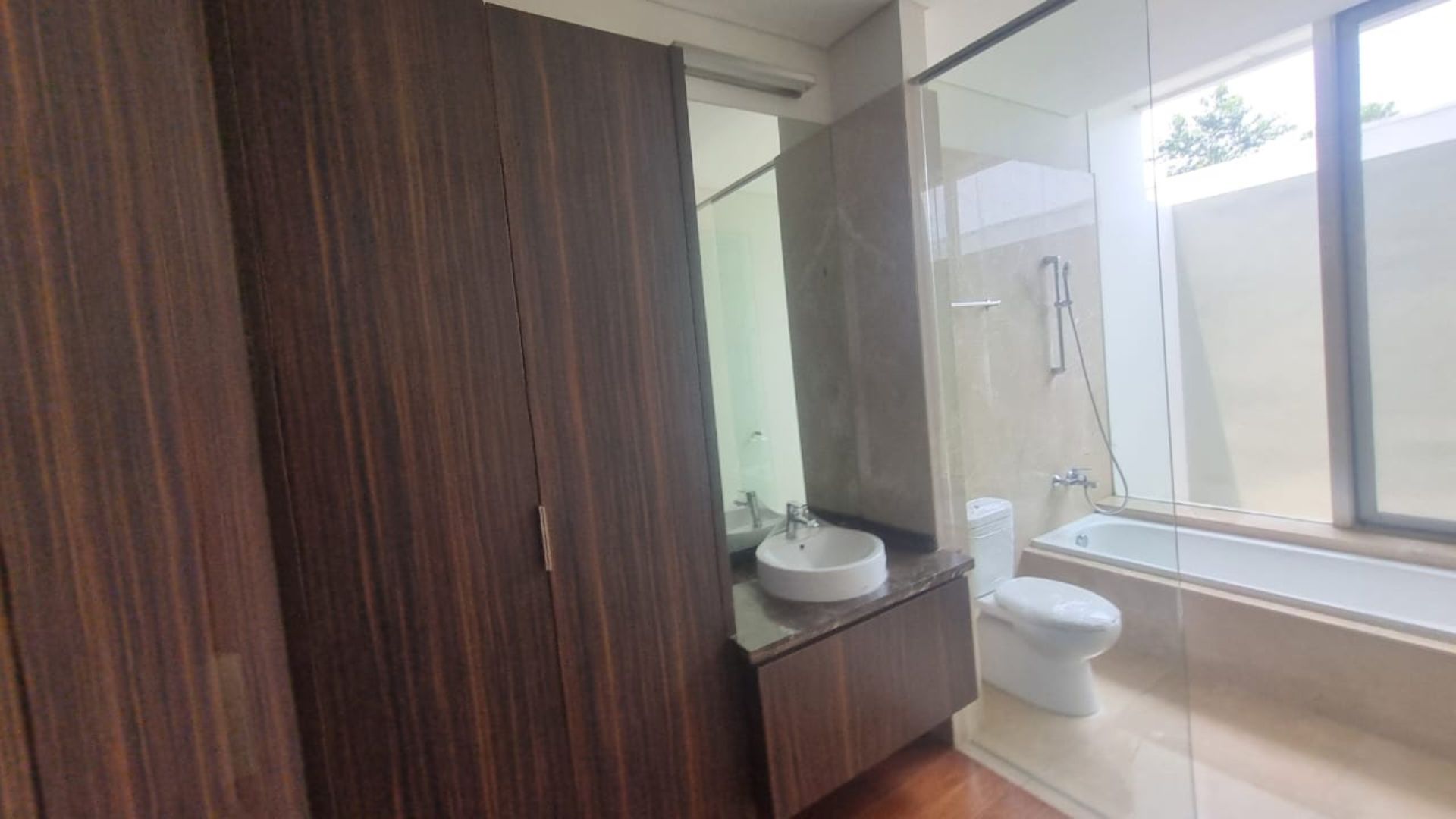 Villa Veranda 2 – 4 Br- Bathroom