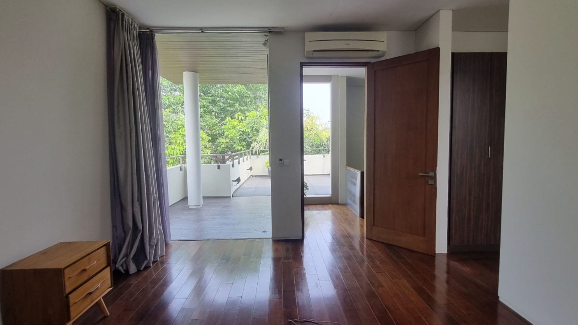 Villa Veranda 2 – 4 Br-Bedroom 1