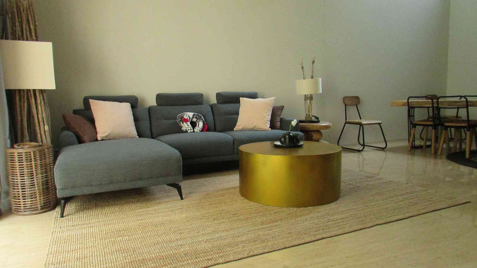 Villa Veranda 2 – 4 Br- Living Room 2