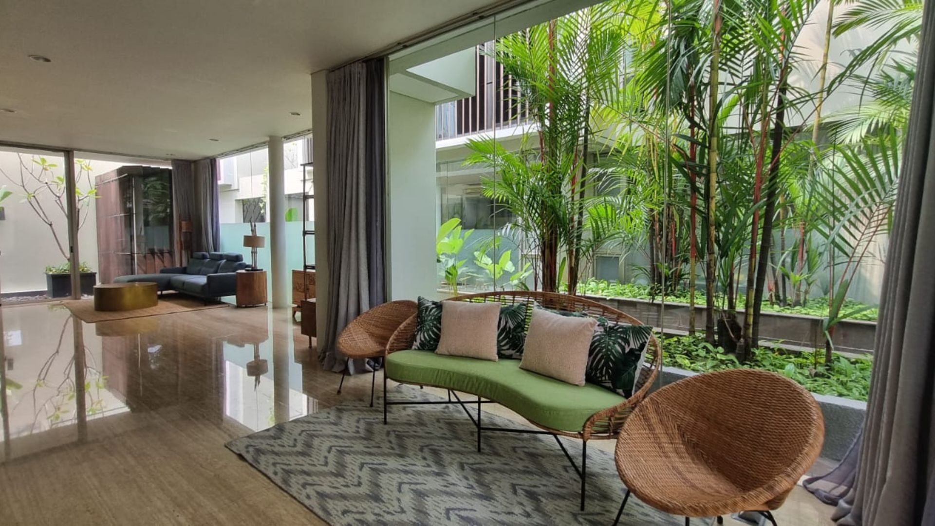 Villa Veranda 2 – 4 Br- Living Room 5