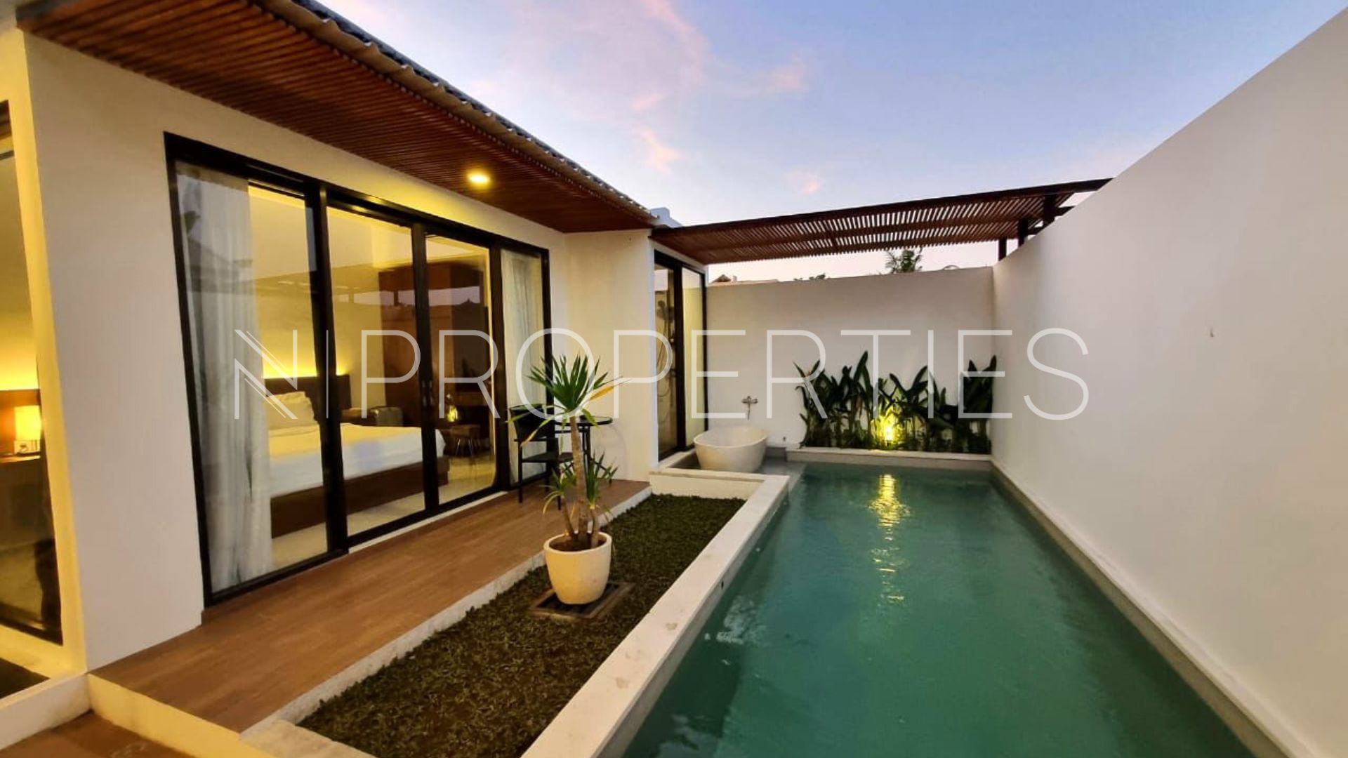BALI-2BR-CHILLING AREA