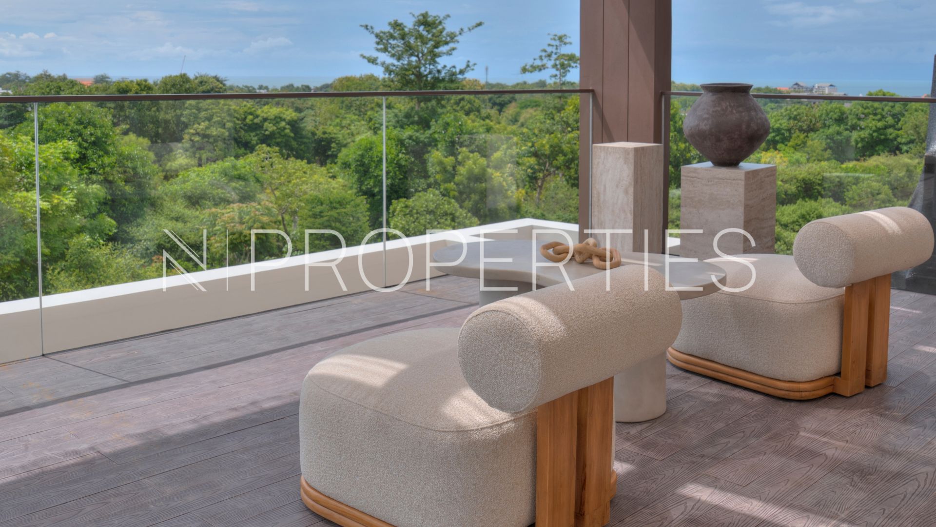 BATU BINGIN – BALCONY VIEW WITH CHILLING AREA