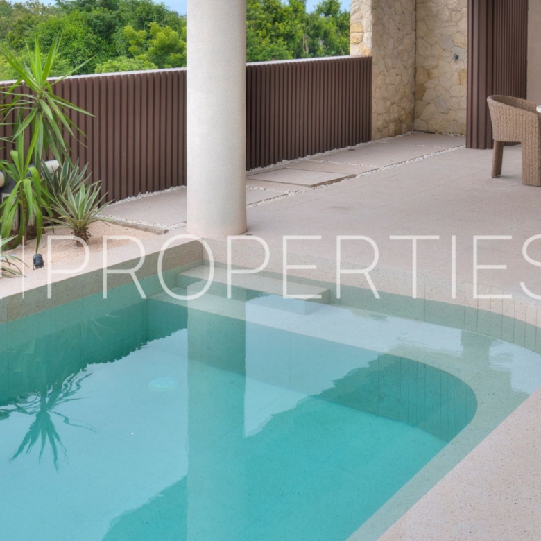 BATU BINGIN - PRIVATE POOL WITH OUTDOOR DINING AREA