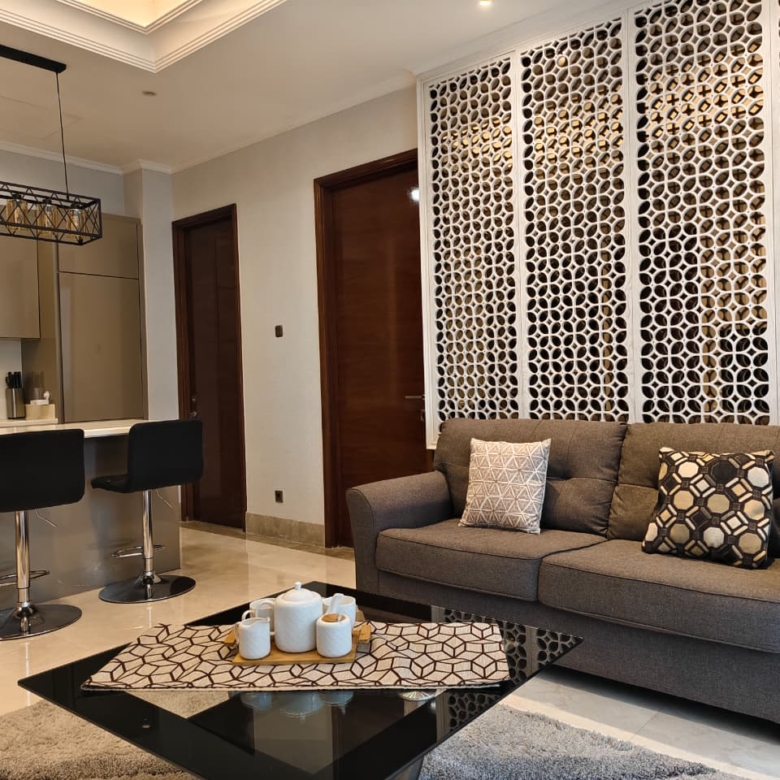 DISTRICT 8 171-2BR-LIVING AREA