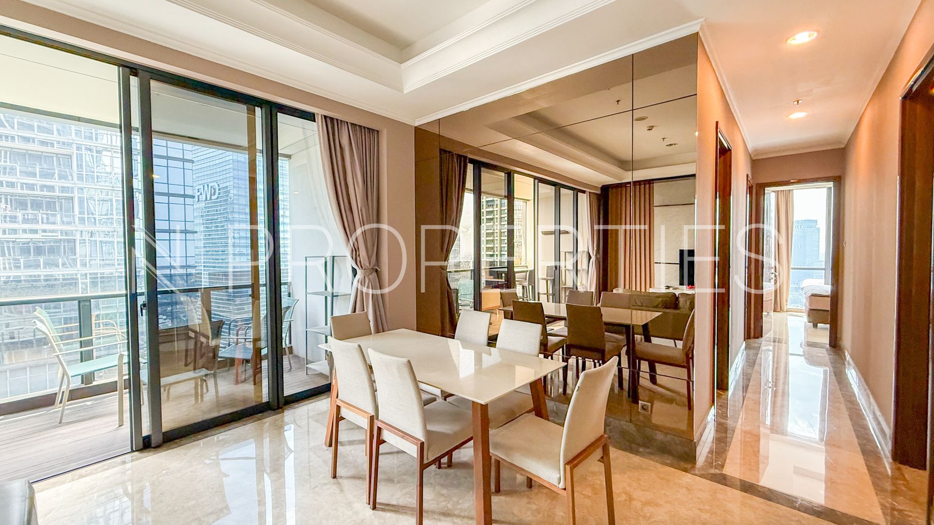 DSTC032-DISTRICT8-DINING AREA