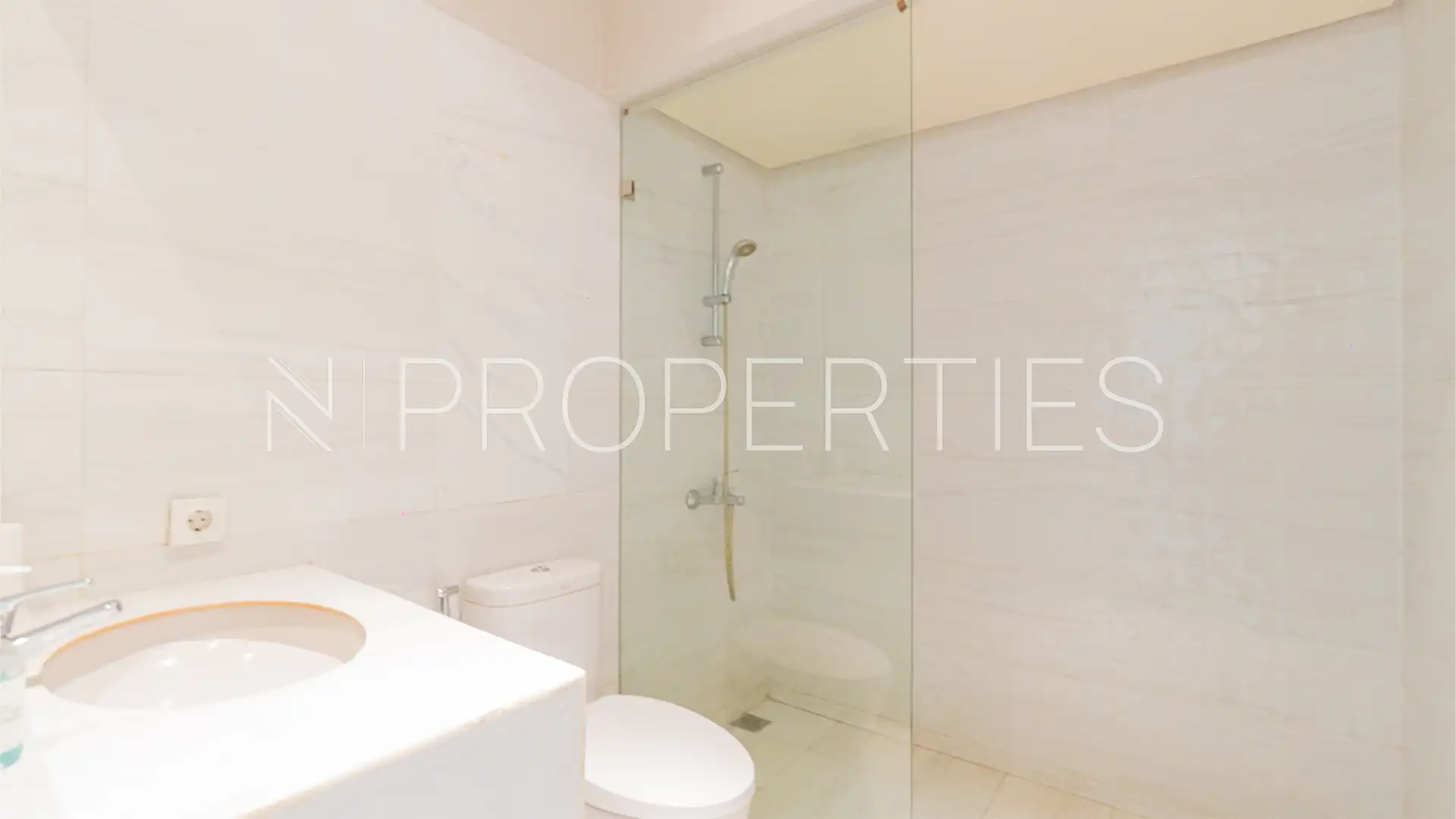 GAHARU NO.24-4BR-Bathroom 3