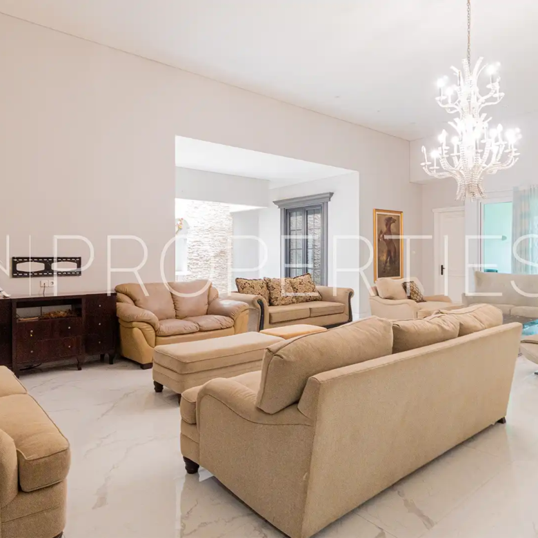 GAHARU 1 Cilandak NO.24-4BR-Family Room