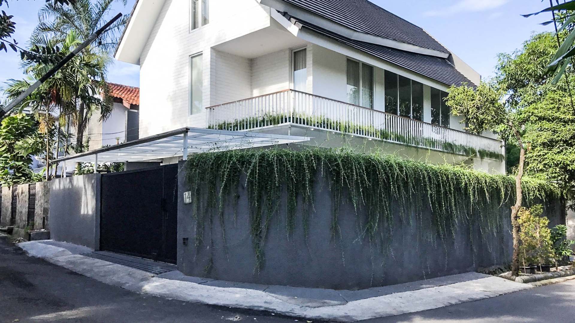 Life in Cipete Jakarta: calm, routine-friendly, and local