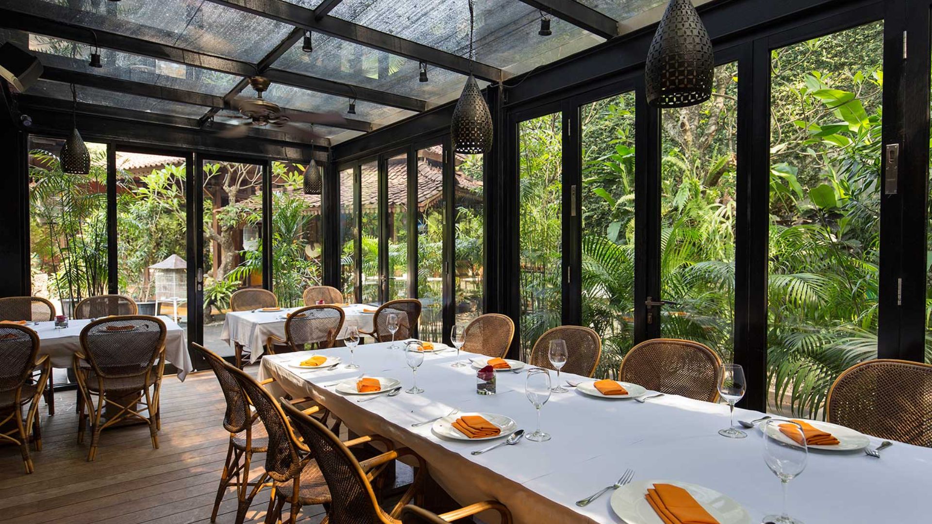 Boutique elegance and fine dining lifestyle in a refined hospitality setting