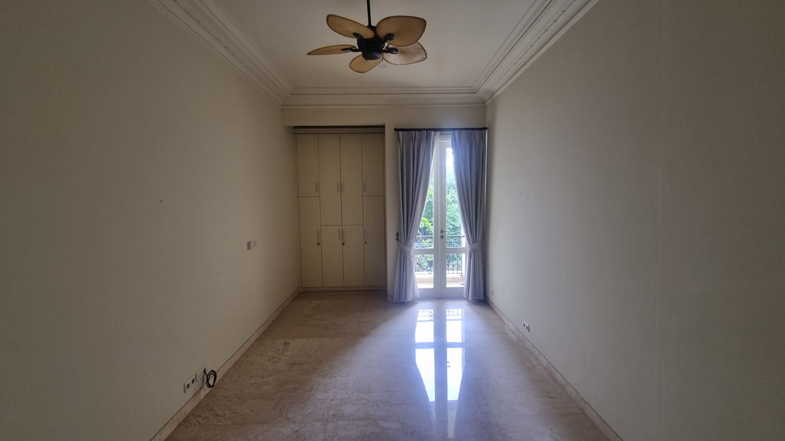 KEMANG-6BR-KIDS BEDROOM