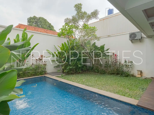 Kemang Selatan-4BR-Swimming Pool