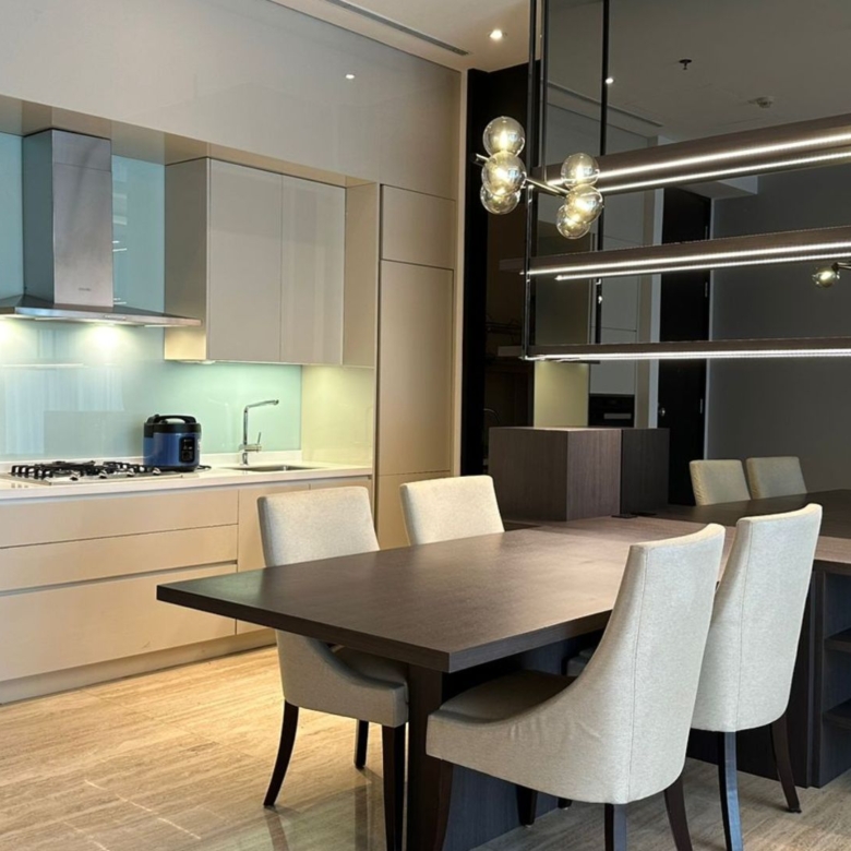 La Vie-2BR-Dining Area