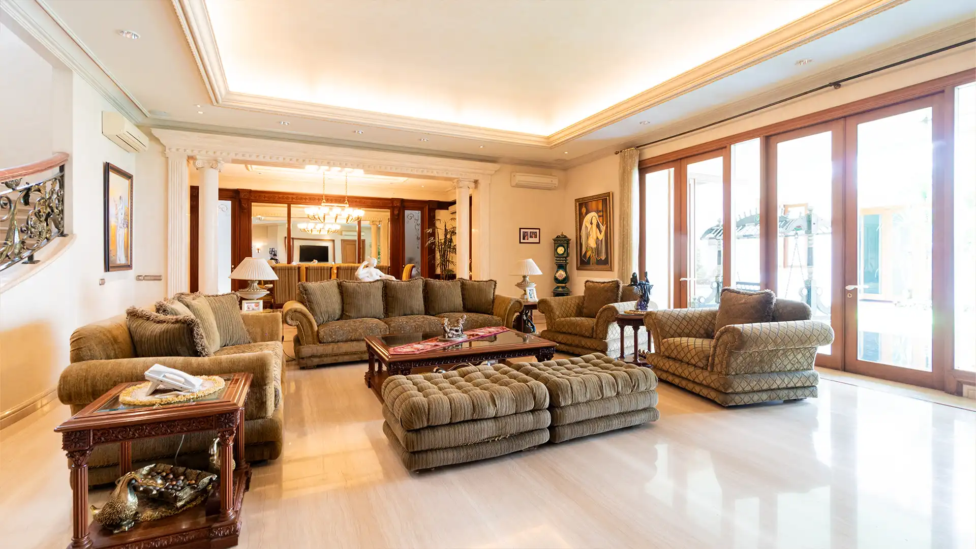 Menteng-5BR-Living Room 2