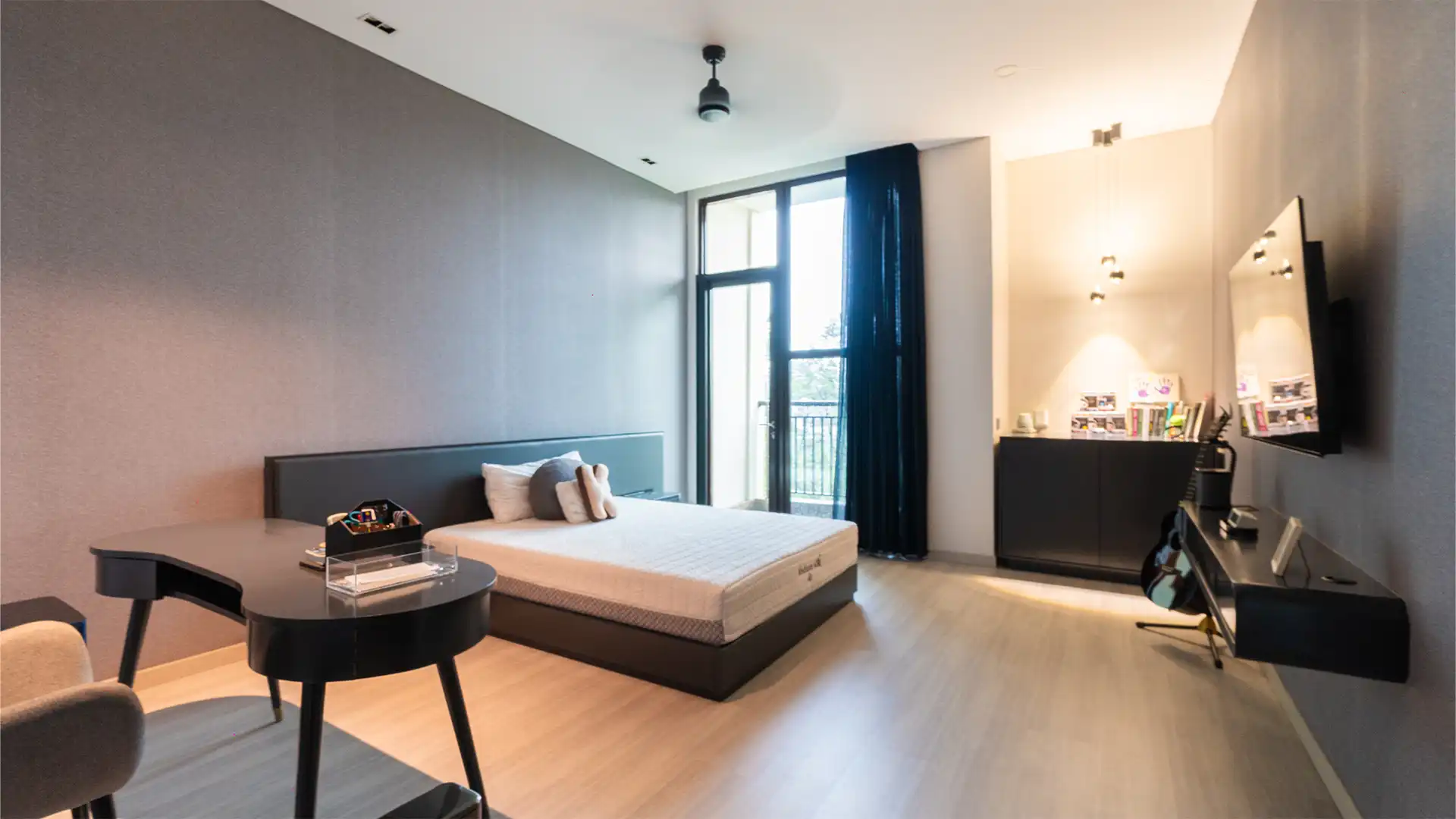 PNDINDS-4BR-Bedroom 2